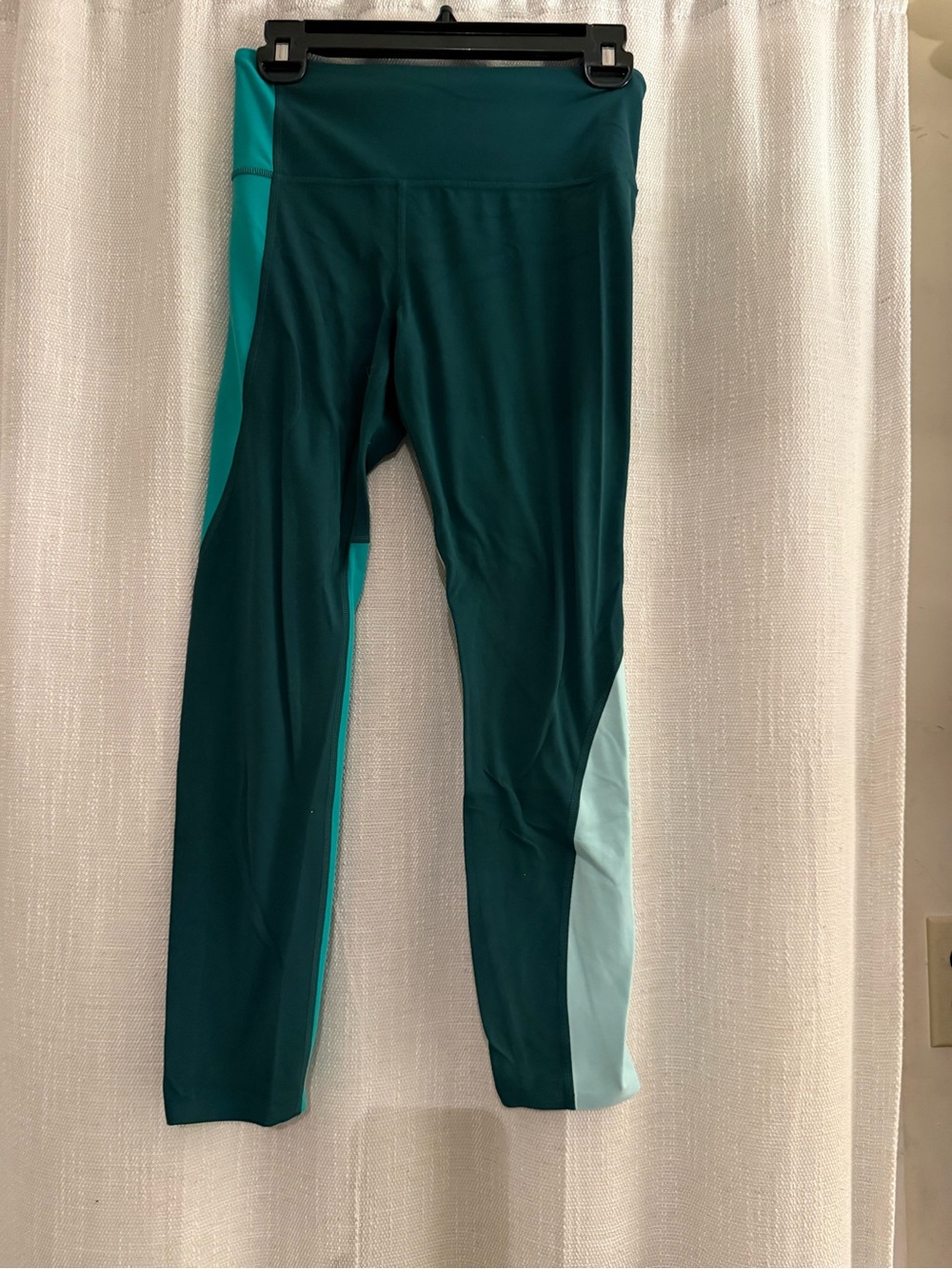 Athleta Elation Asym 7/8 Tight in Powervita Colorblock Active Leggings size S